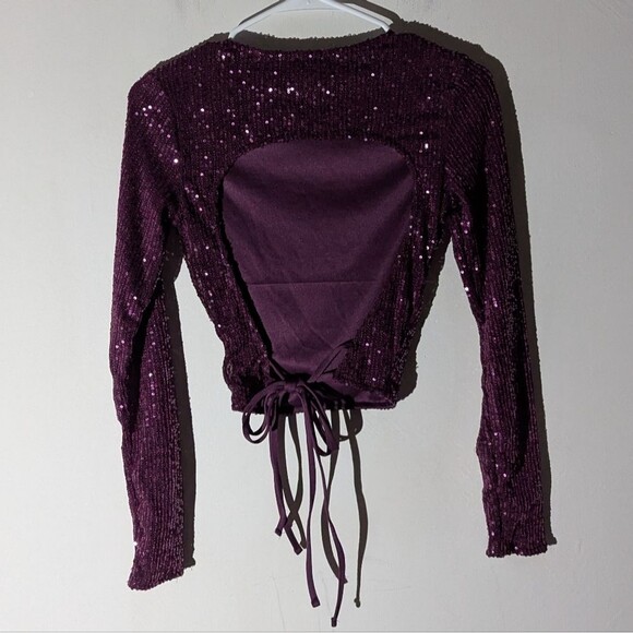 Lulu's Brilliant Shine Plum Purple Sequin Tie Back Open Cutout Crop Top Shirt XS - Picture 4 of 6